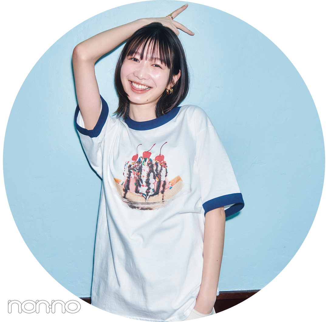 岡本夏美のときめきTシャツ6-5