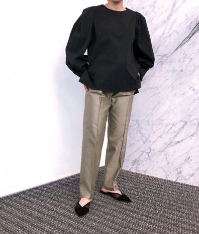 E by eclat コットン袖ボリュームブラウス ¥17,600