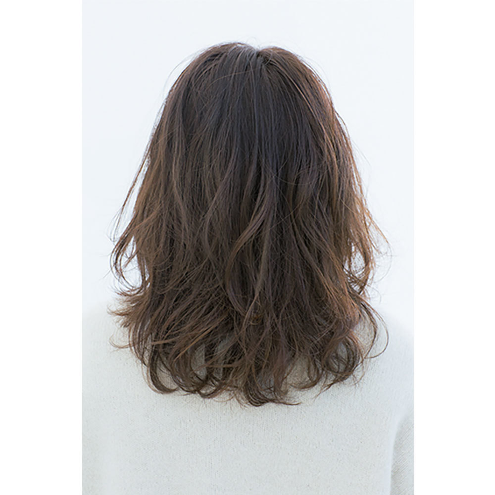 後ろから見た 人気ヘアスタイル2位の髪型