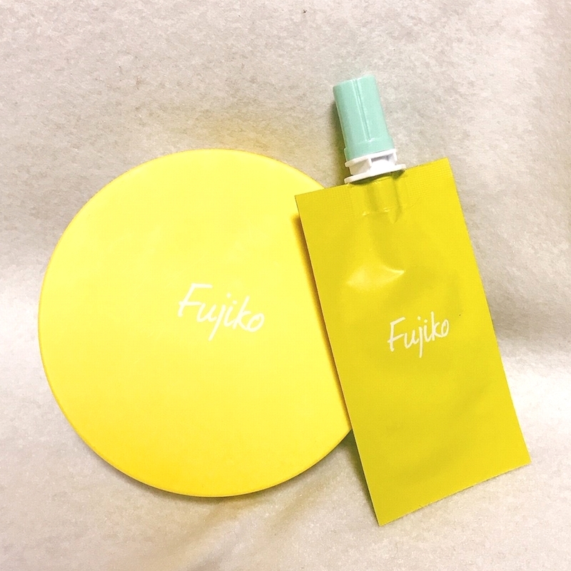 これ サンプルではありません ポーチの隙間に入り込む Fujiko の最小 最強のメイク直し マーヴェラス原田の40代本気美容 235 ファッション誌marisol マリソル Online 40代をもっとキレイに 女っぷり上々