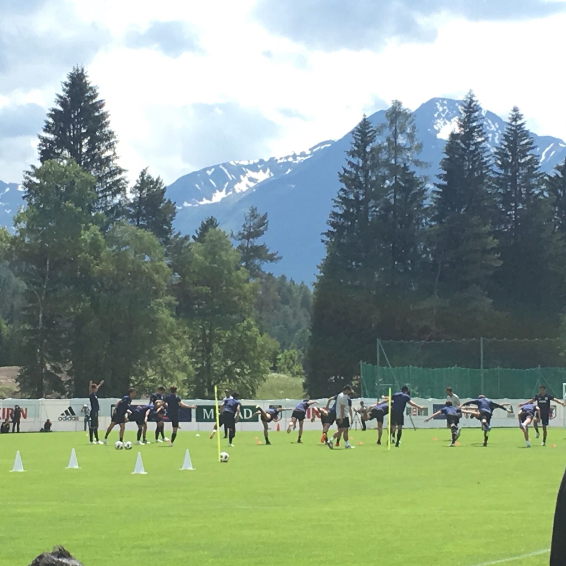 頑張れ!サッカー日本代表⚽️_1_3