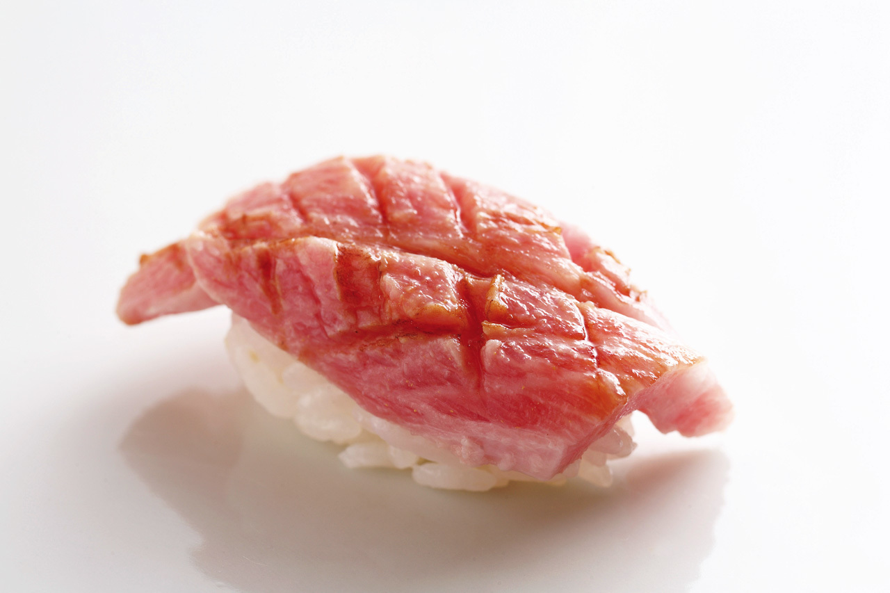 ご主人の人柄を感じる 優しい味わいの鮨 鮨 志の助 _1_2