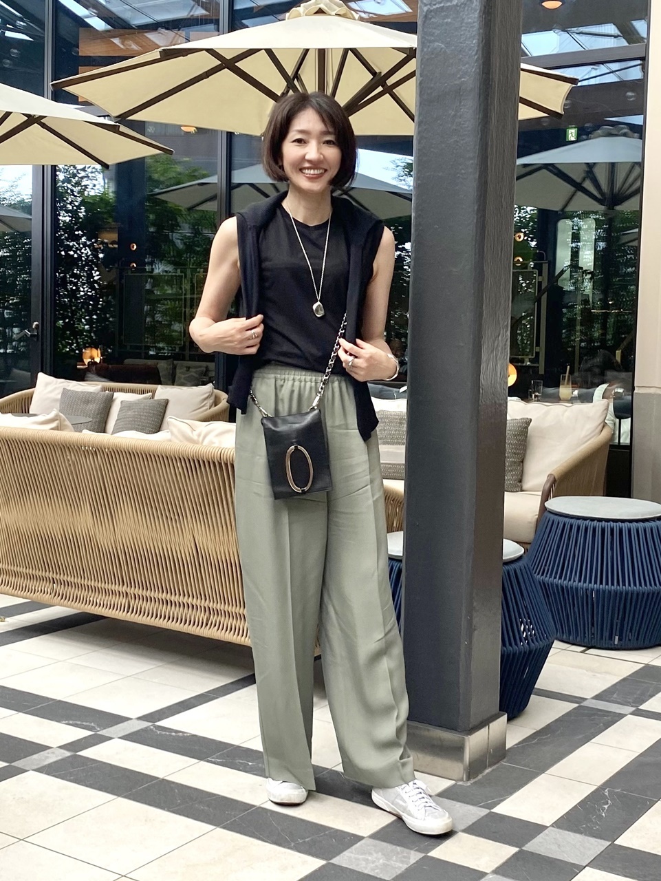 Uniqloのノースリーブtで半分ブラックコーデ パンツ スカートver 華組 細谷奈弓のブログ 華組ブログ Web Eclat Uniqloのノースリーブtで半分ブラックコーデ パンツ スカートver 華組 細谷奈弓のブログ 華組ブログ Web Eclat