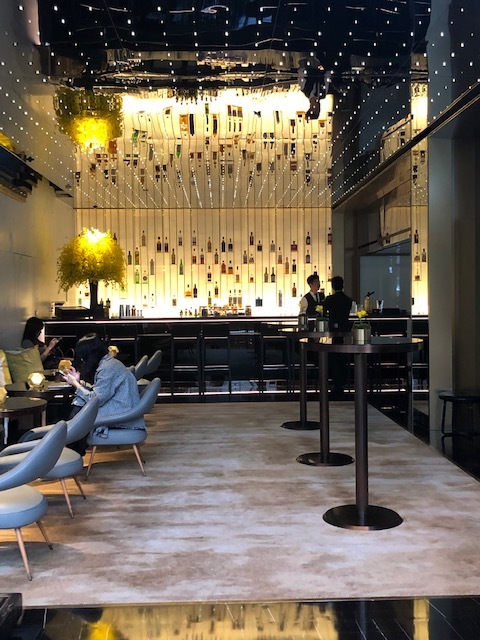 都会のオアシスでアフタヌーンティー♪_1_2
