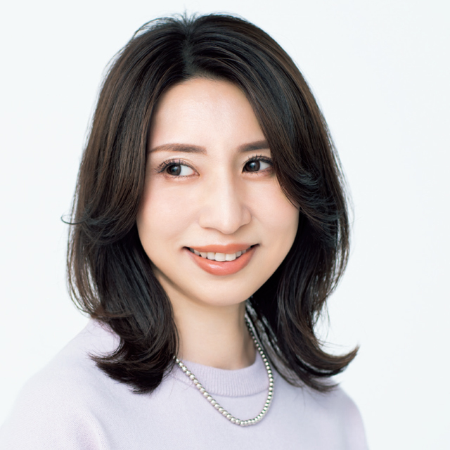 レイヤーが効果的! くびれミディアム