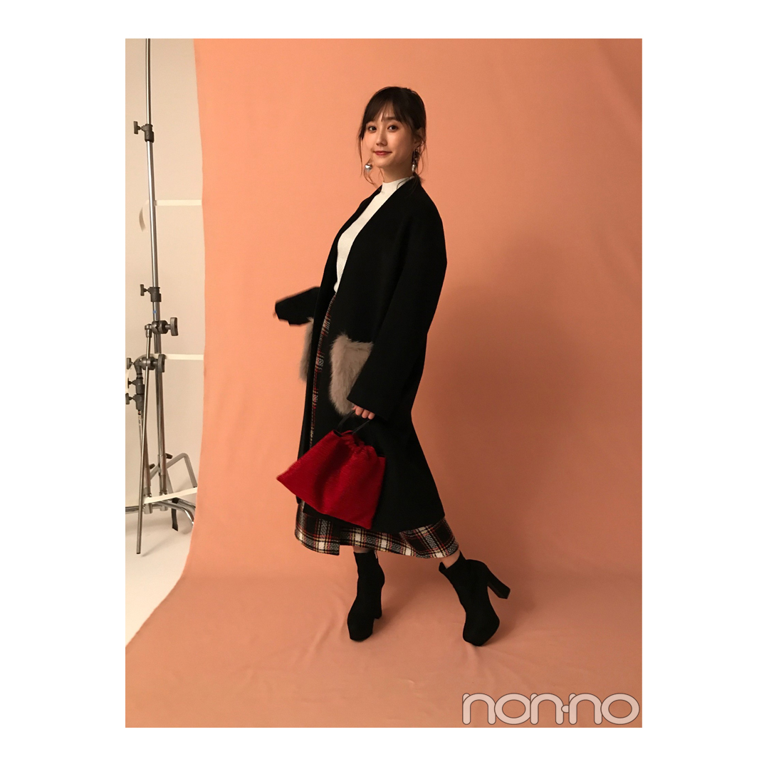 鈴木友菜が着るNEWSなファーポケットつきアウター【毎日コーデ】_1_1