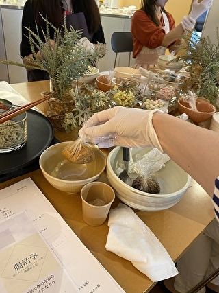 各自 味噌玉作りをします!