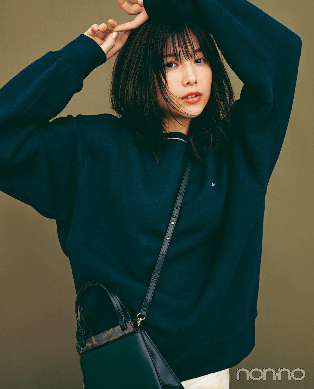 渡邉理佐、佐々木美玲、遠藤さくら、坂道三姉妹の秋スタイルが日本一可愛い♡_1_3