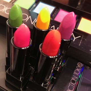 ADDICTIONの春新色、HOLI COLORのリップバーム