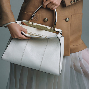 Fendi の記事一覧 Web Eclat 50代女性のためのファッション ビューティ ライフスタイル最新情報