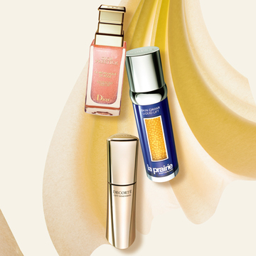 美肌ベストコスメ大賞 ハリ 弾力ケア賞 受賞ベスコスでしぼみ肌をパン と高密度に Web Eclat 50代女性のためのファッション ビューティ ライフスタイル最新情報