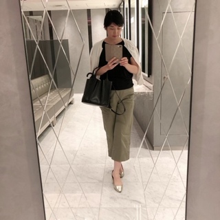 夏のブラックコーデに少しのアクセントを_1_2