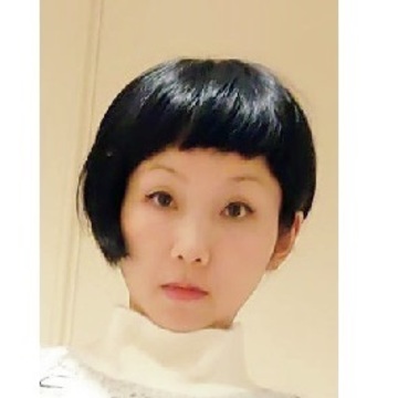 伊勢丹新宿店 新宿婦人雑貨営業部 担当長 秋吉朋子さん