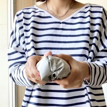 コンバースのお手入れ方法⑤ 巻き込み完了したら、詰め物の「あんこ」出来上がり。