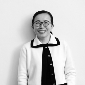 作家 酒井順子さん