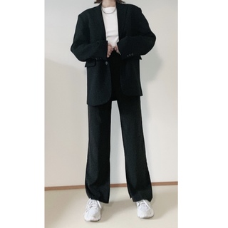 【ZARA】ブラックジャケットをアップデート！