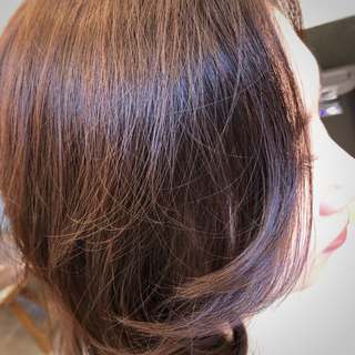 ヨンア ショートにしたら 可愛い服をまた気負わず楽しめるように 40代のショートヘア ファッション誌marisol マリソル 40代をもっとキレイに 女っぷり上々