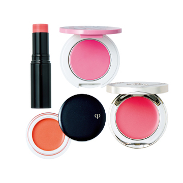 チークの色は何色を選ぶべき チークの ここがわからない を解決 50代のお悩み Web Eclat 50代 女性のためのファッション ビューティ ライフスタイル最新情報