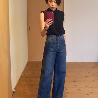 ワイドデニム の記事一覧 ファッション誌marisol マリソル Online 40代をもっとキレイに 女っぷり上々