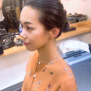 前下がりショートボブ ちょいウルフカットに大変身 ファッション誌marisol マリソル Online 40代をもっとキレイに 女っぷり上々