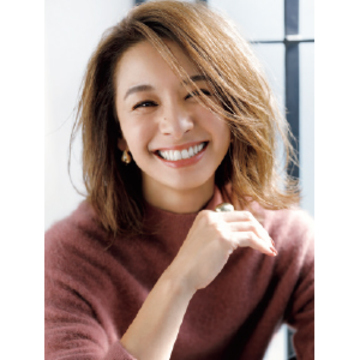 モデル 稲沢朋子さん