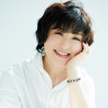 スタイリスト 室井由美子