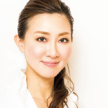 美容皮膚科医 (松倉クリニック代官山院長) 貴子先生