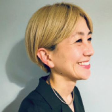 エクラ編集部 N脇