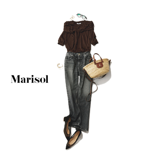 体調不良な日こそ在宅勤務が正解かも。無理せずデニムコーデで安静に 