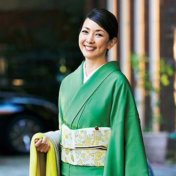 神戸マダムのこの冬お気に入りのスタイルは Jマダムのおしゃれ Web Eclat 50代女性のためのファッション ビューティ ライフスタイル最新情報