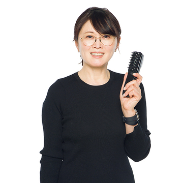 ヘア&メイクアップアーティスト 岡野瑞恵さん