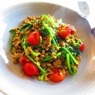 アンチエイジング効果絶大 キヌアdeチャーハン風レシピ ファッション誌marisol マリソル Online 40代をもっとキレイに 女っぷり上々