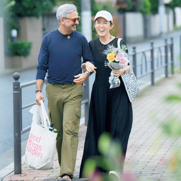 服に合わせてショートカットにイメチェン 大草直子さんの最新ヘアスタイル Web Eclat 50代女性のためのファッション ビューティ ライフスタイル最新情報